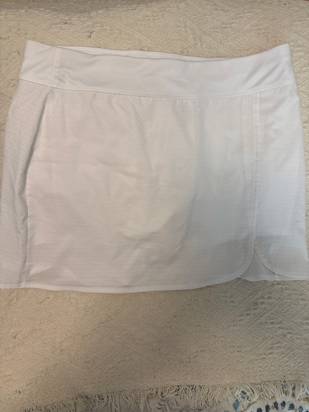 Callaway White Golf Skort Apparel Inner Label Panel